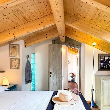 Dimora Agnese شقة